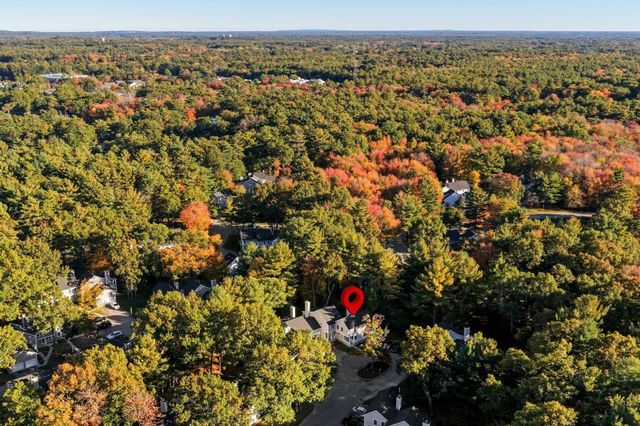 16 Holly Ct 16, Rockland, MA 02370