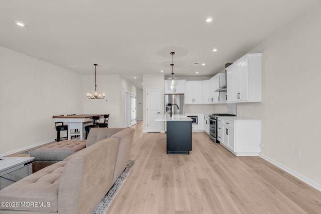 4 Chapel Lane, Wall, NJ 07753