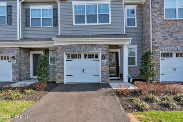 4 Chapel Lane, Wall, NJ 07753