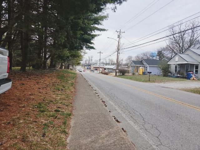 0 W Coffee St, Manchester, TN 37355