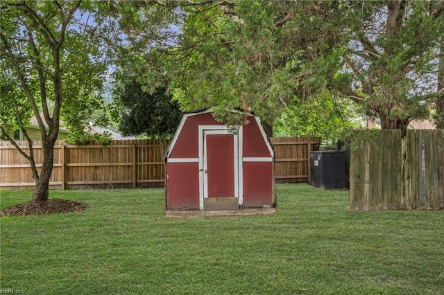 4140 Wyndybrow DR, Portsmouth, VA 23703