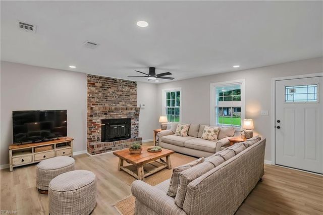 4140 Wyndybrow DR, Portsmouth, VA 23703
