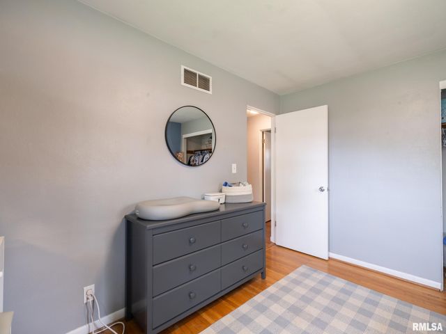 1703 W BAYWOOD Avenue, Peoria, IL 61614