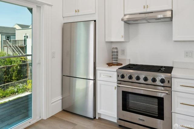 2926 25th Street 2928, San Francisco, CA 94110