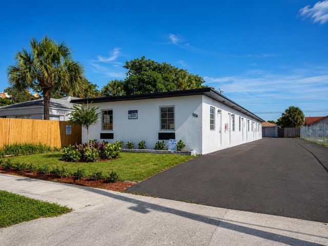 904 10th Street 1, West Palm Beach, FL 33401