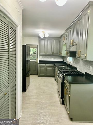 497 PINE VALLEY RD, Griffin, GA 30224