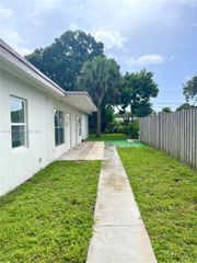 1004 SW 24th Avenue 1W, Fort Lauderdale, FL 33312
