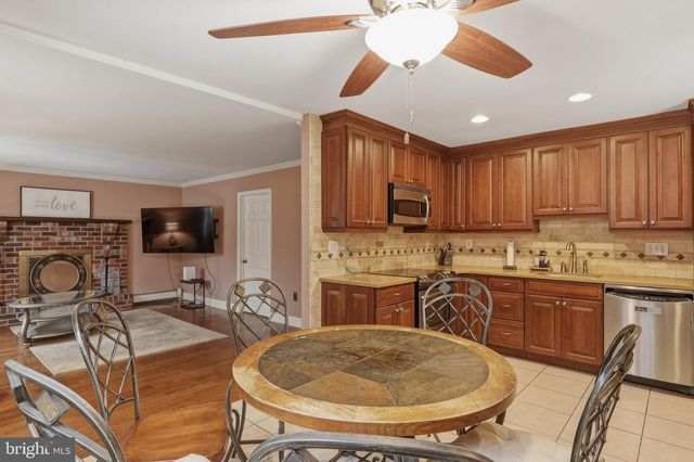 2189 SCHAEFFER RD, Abington, PA 19001