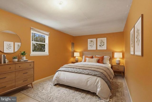 2189 SCHAEFFER RD, Abington, PA 19001