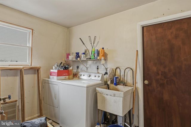 2189 SCHAEFFER RD, Abington, PA 19001