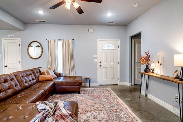 156 Ronnie Lane, Weatherford, TX 76088