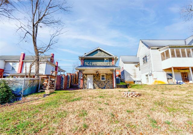 218 E Main Street, Lawndale, NC 28090