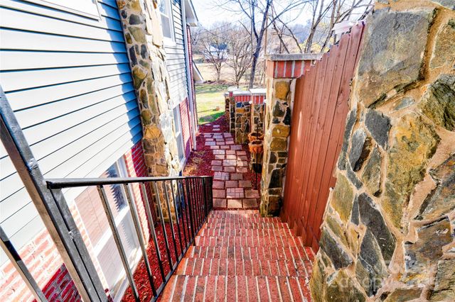 218 E Main Street, Lawndale, NC 28090