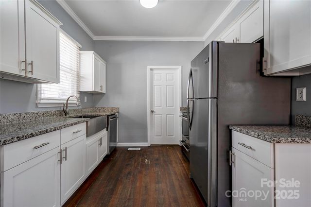 218 E Main Street, Lawndale, NC 28090