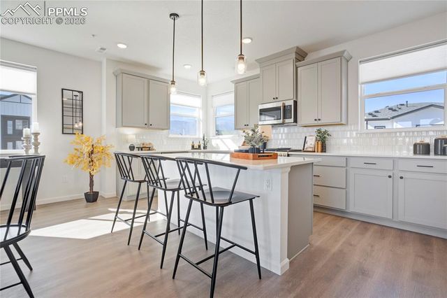 897 Beckton Heights, Colorado Springs, CO 80907