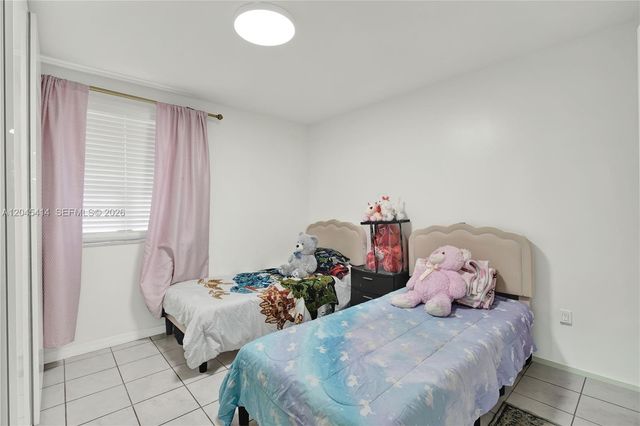 1101 SW 122nd Avenue 205, Miami, FL 33184