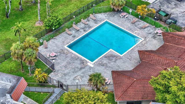 1101 SW 122nd Avenue 205, Miami, FL 33184