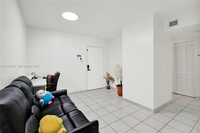 1101 SW 122nd Avenue 205, Miami, FL 33184