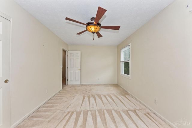 1806 CHAPEL WOODS, Batavia Twp, OH 45103