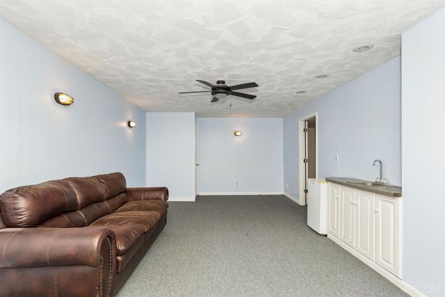 1806 CHAPEL WOODS, Batavia Twp, OH 45103