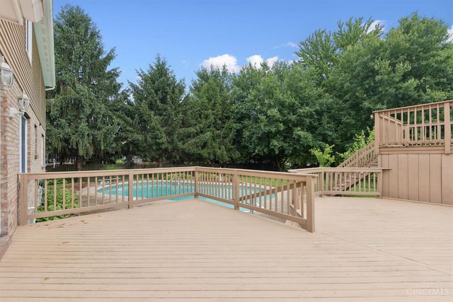 1806 CHAPEL WOODS, Batavia Twp, OH 45103