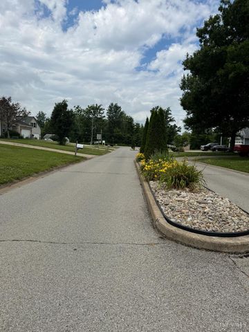 1806 CHAPEL WOODS, Batavia Twp, OH 45103