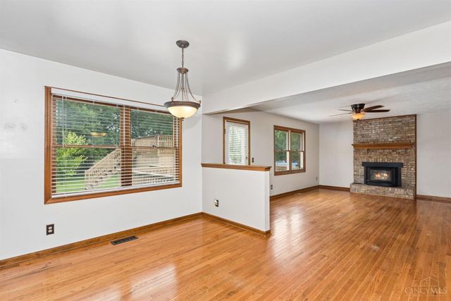 1806 CHAPEL WOODS, Batavia Twp, OH 45103