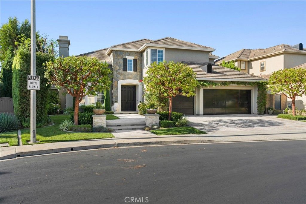 25 Bridgeport, Newport Coast, CA 92657 — photo 2
