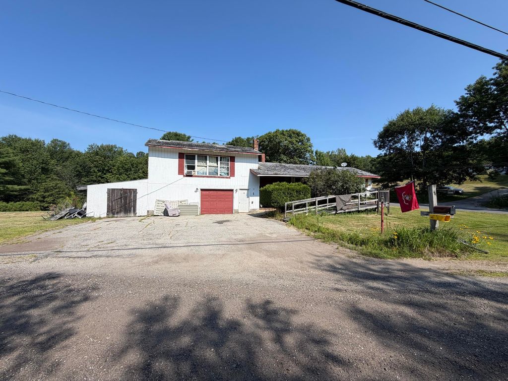 1 County Road, Greene, ME 04236 — exterior
