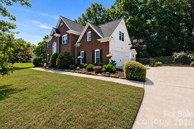 635 Highland Ridge Road, Mooresville, NC 28115