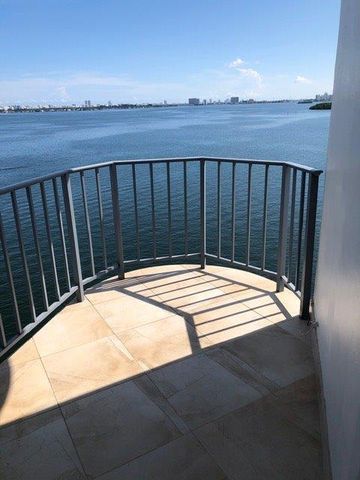 11930 N Bayshore Drive N 706, North Miami, FL 33181