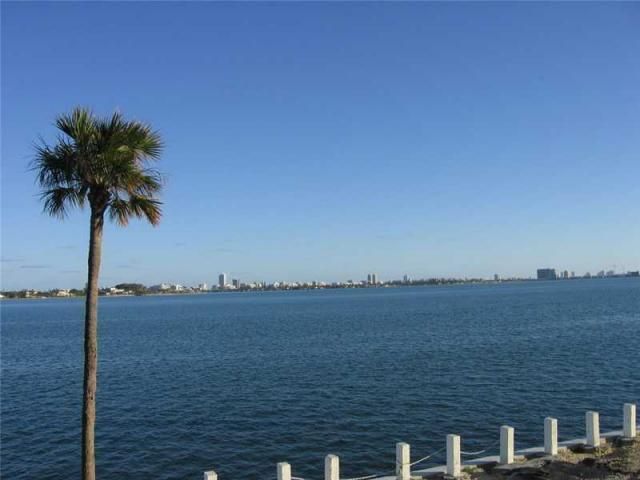 11930 N Bayshore Drive N 706, North Miami, FL 33181