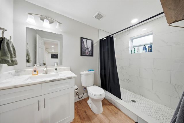 6902 E 29TH AVENUE, Tampa, FL 33619