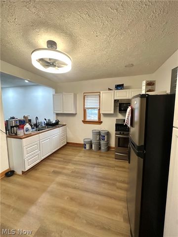 3856 W 23rd Street, Cleveland, OH 44109