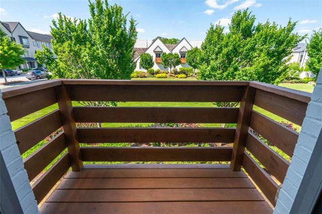 390 Heatherden Avenue, Fayetteville, GA 30214