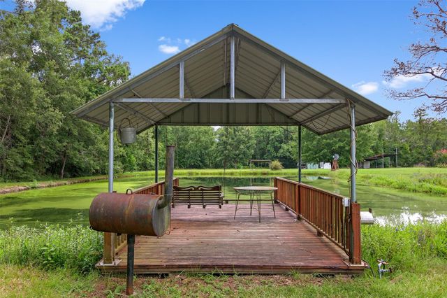 11692 Clark Lane, Conroe, TX 77385