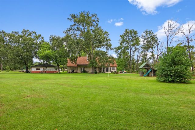 11692 Clark Lane, Conroe, TX 77385