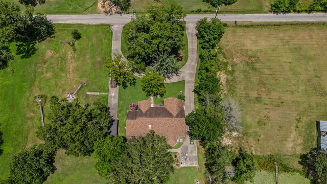 11692 Clark Lane, Conroe, TX 77385