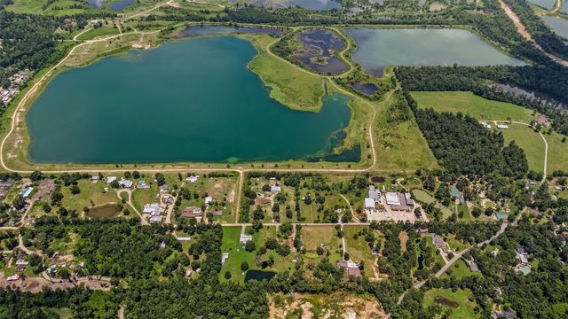 11692 Clark Lane, Conroe, TX 77385