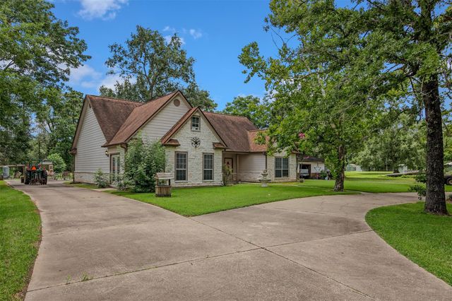 11692 Clark Lane, Conroe, TX 77385