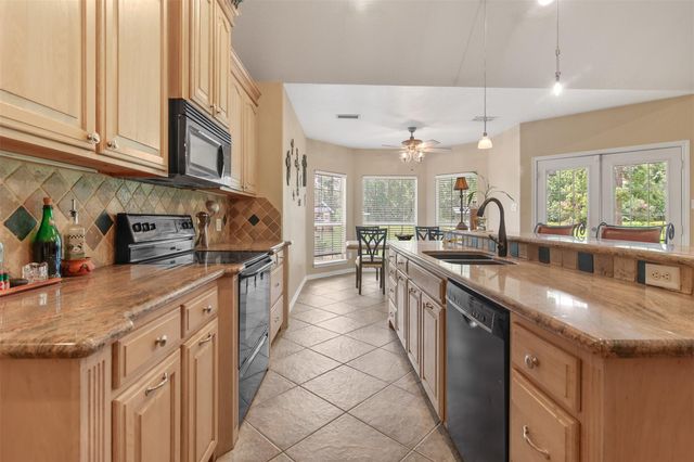 11692 Clark Lane, Conroe, TX 77385