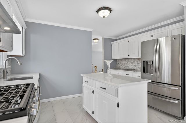 120 Pine Tree Road, Monroe, NY 10950