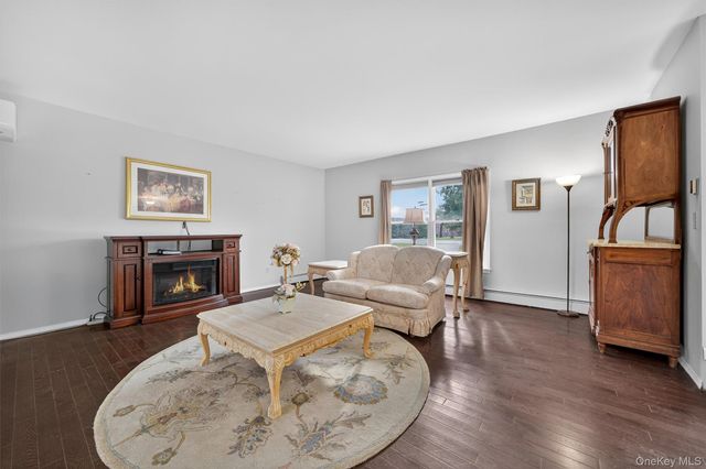 120 Pine Tree Road, Monroe, NY 10950