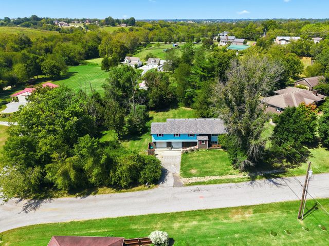 2004 Rockwood Drive, Richmond, KY 40475