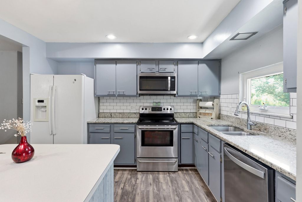 2004 Rockwood Drive, Richmond, KY 40475