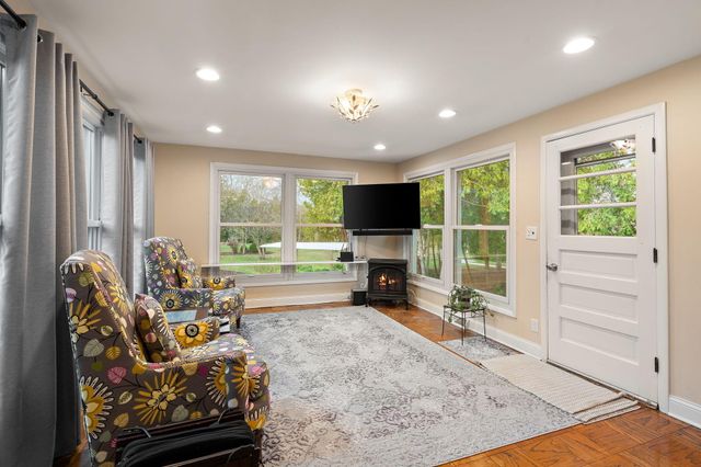 8814 Lee Street, Crown Point, IN 46307