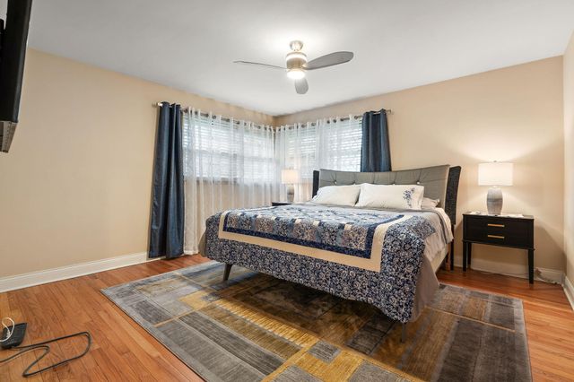 8814 Lee Street, Crown Point, IN 46307