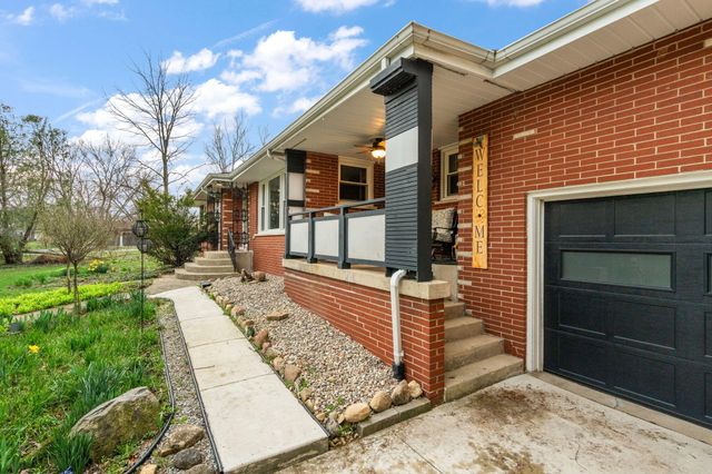 8814 Lee Street, Crown Point, IN 46307