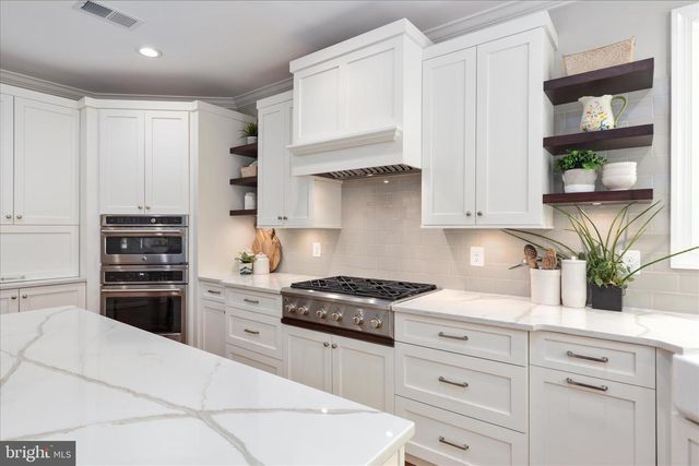 9713 LENNICE WAY, Bristow, VA 20136