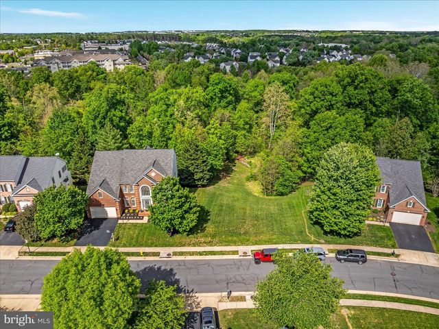 9713 LENNICE WAY, Bristow, VA 20136